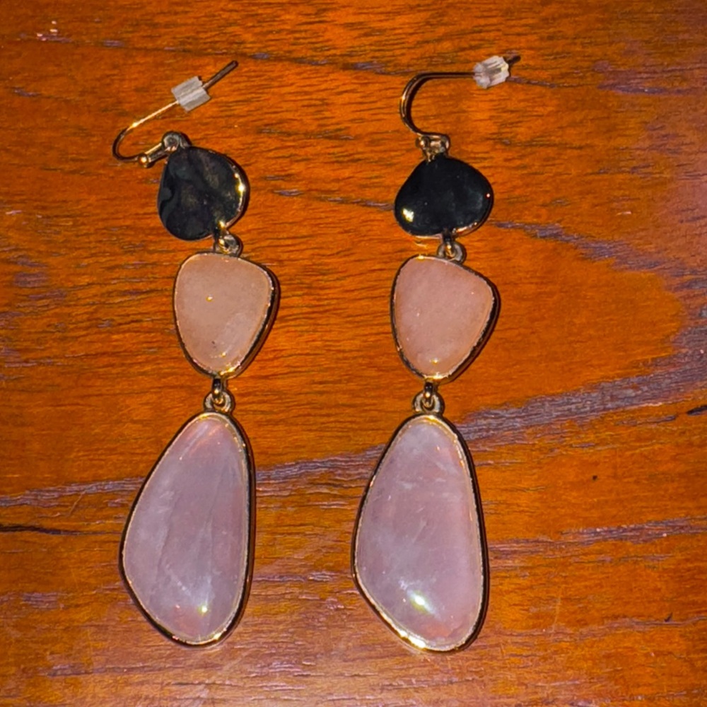 Loft Peach/Blush Earrings